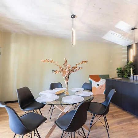 Amazing In With Wifi Apartment Podstrana